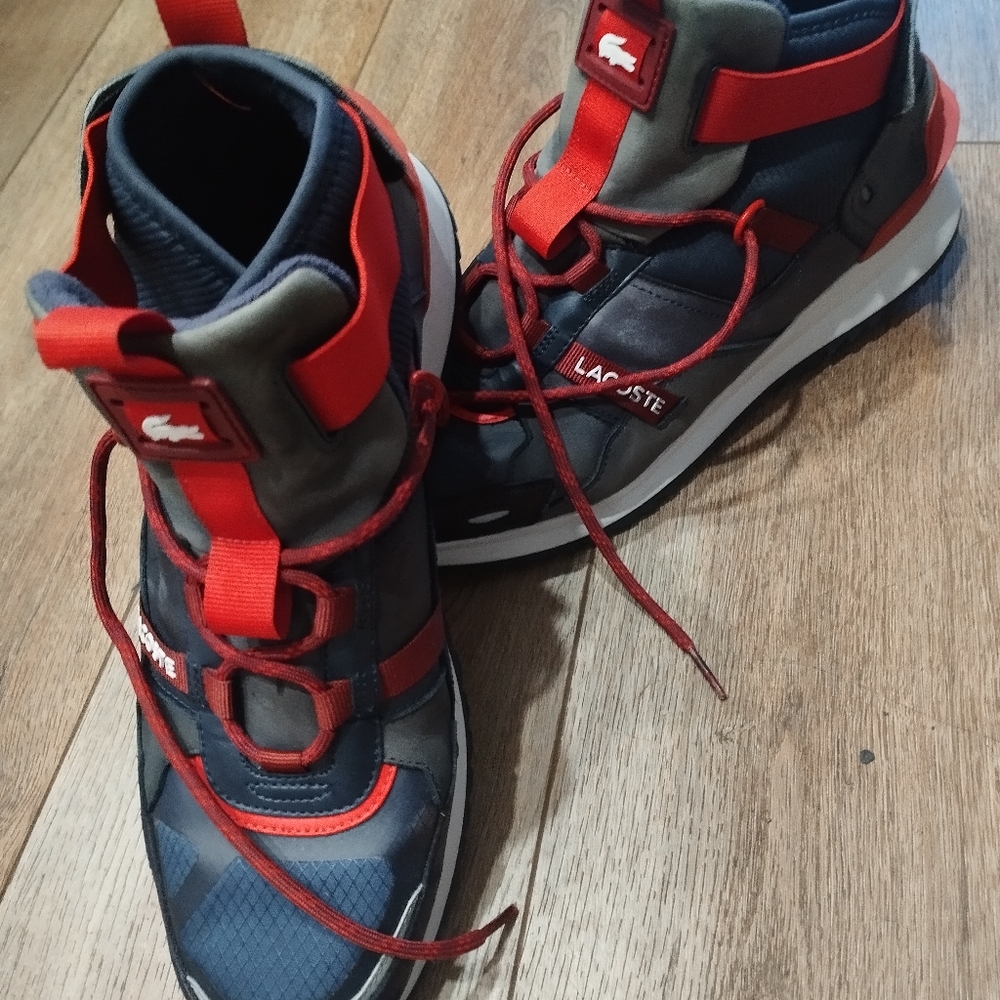 Lacoste Men's  Run Breaker